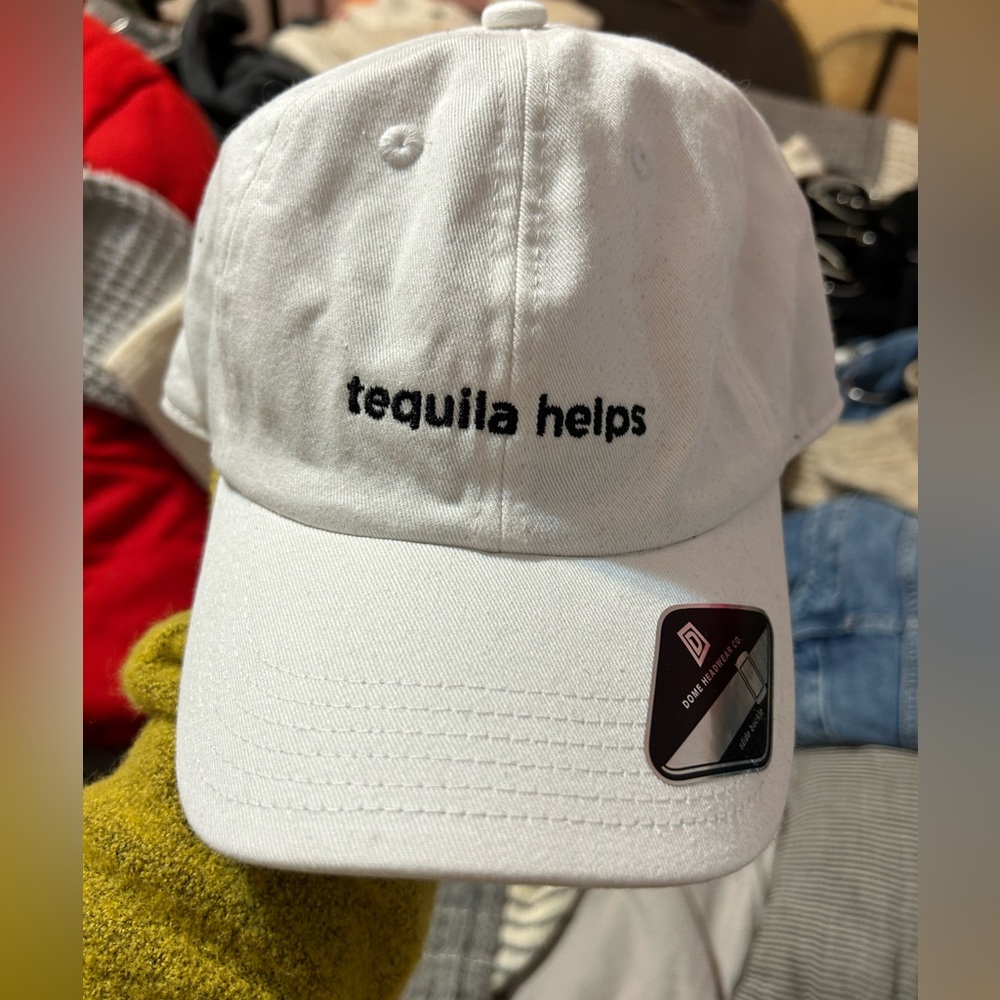 Shannon Ford Tequilla helps dad hat NWT